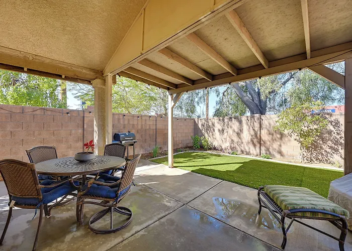 Renovated W/ Community Pool!